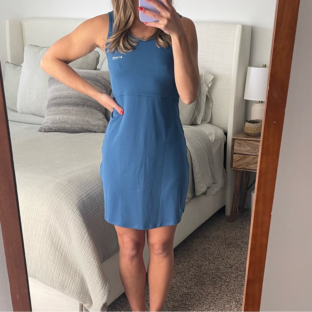 NWT Athletic dress - Columbia